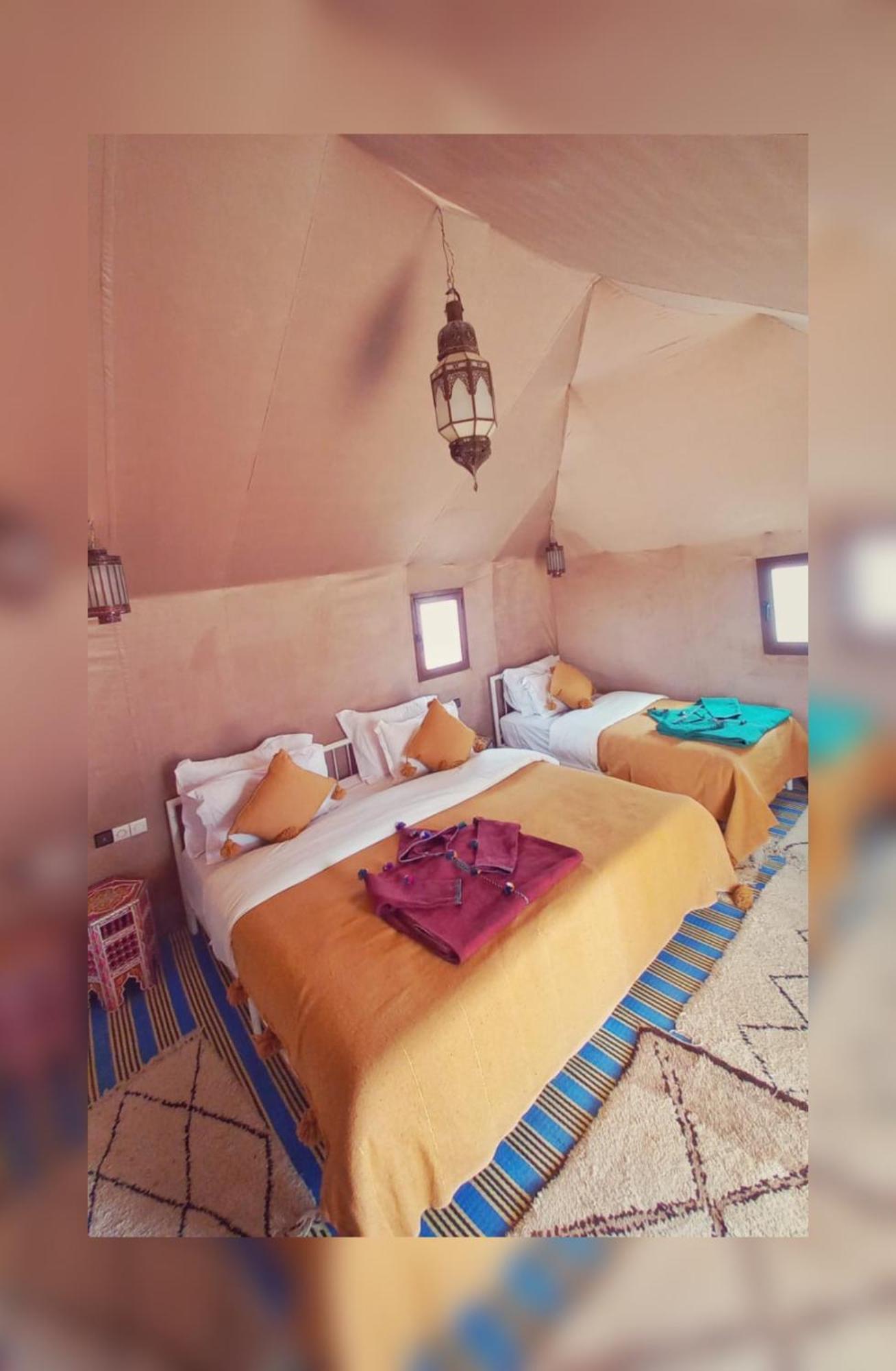 Sahara Vibes Luxury Camp Villa Merzouga Bagian luar foto